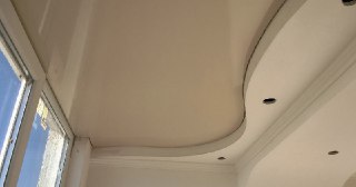 Натяжной потолок на балкон Киселёвск, цена 6182 руб.